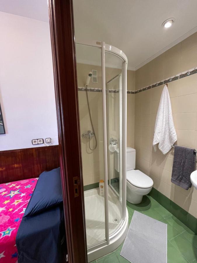 Habitacion Con Bano Privado Bilbao Luaran gambar